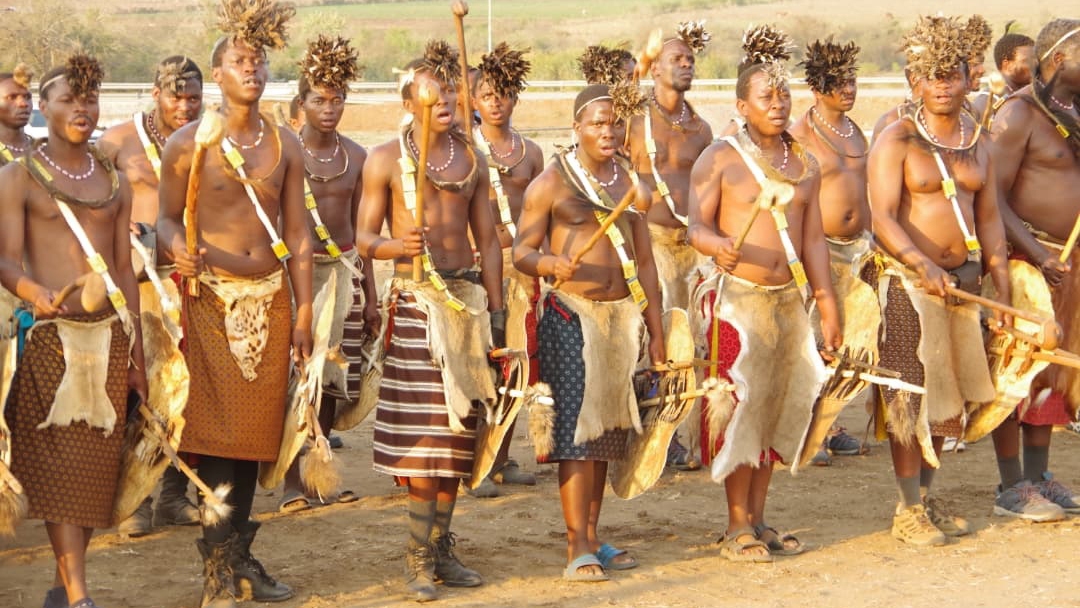 Warriors in song shortly after their arrival at Hlane Royal Residence.