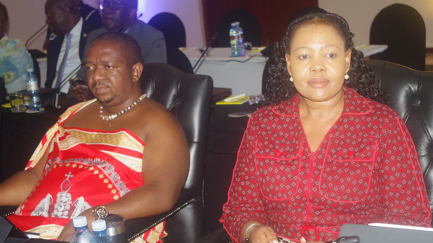 Minister for Foreign Affairs and International Cooperation Pholile Shakantu and Minister for Labour and Social Security Phila Buthelezi listening attentively to Prime Minister Russell Mmiso Dlamini at the close of the Cabinet retreat.