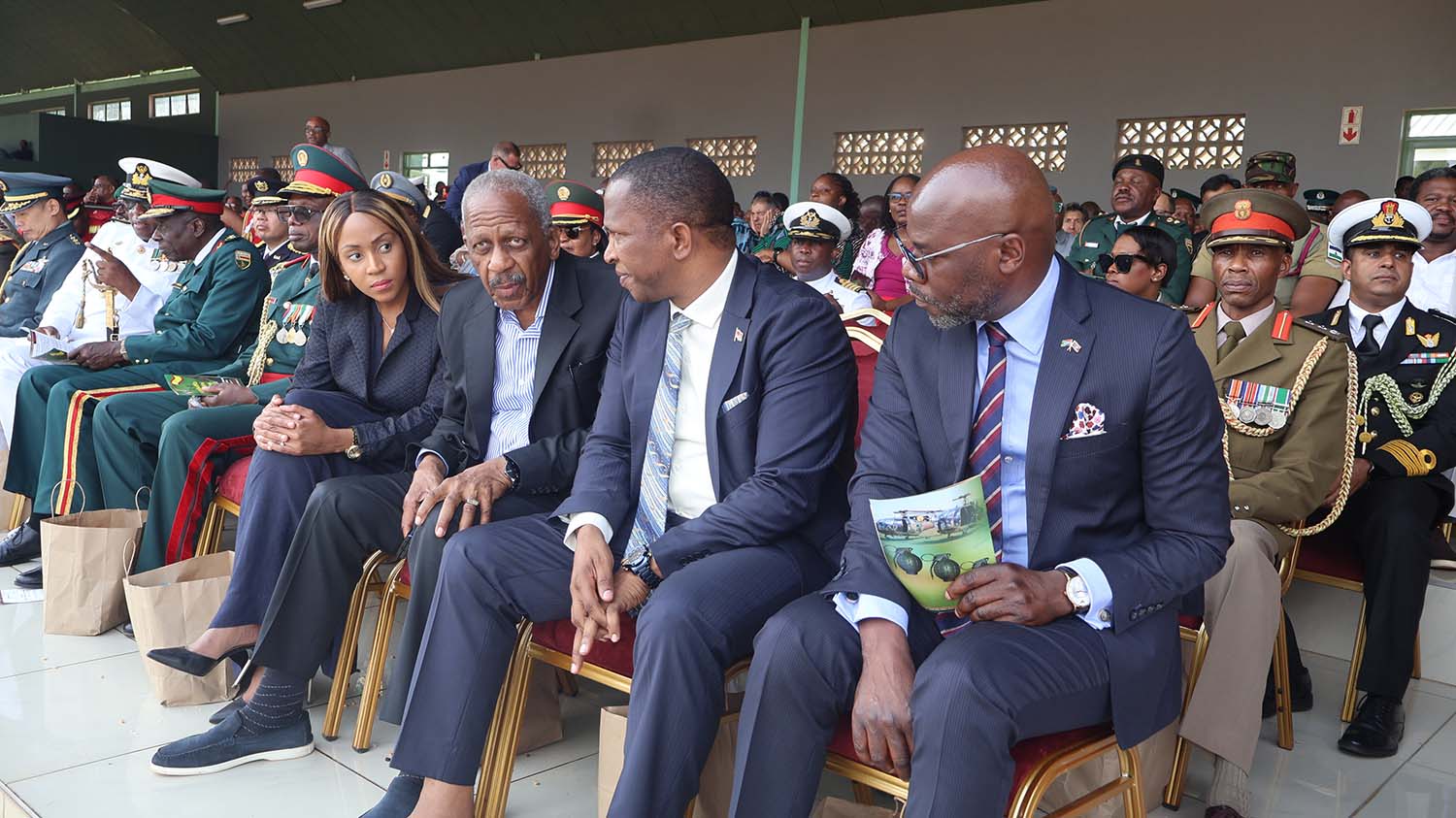 Former Mpumalanga Premier Mathews Phosa (2nd l) chatting with Speaker of Parliament Jabulani Mabuza.