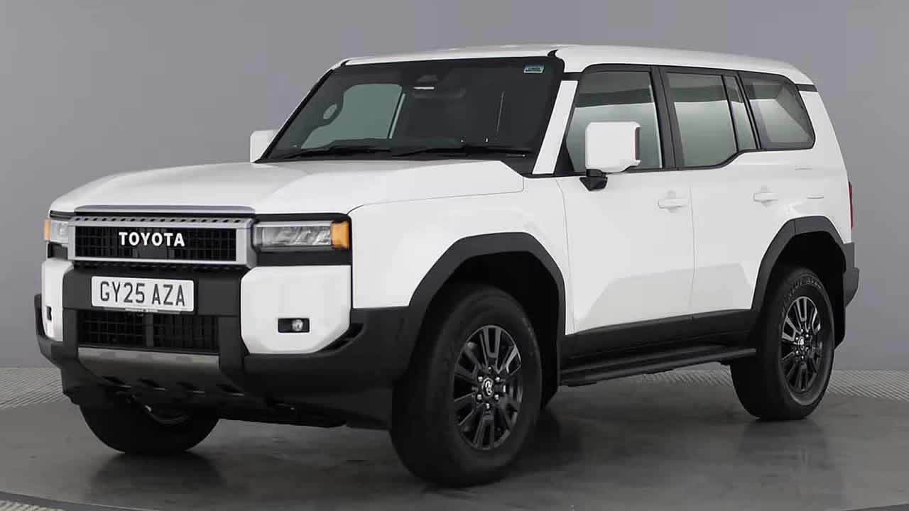 Toyota reveals new commercial Prado