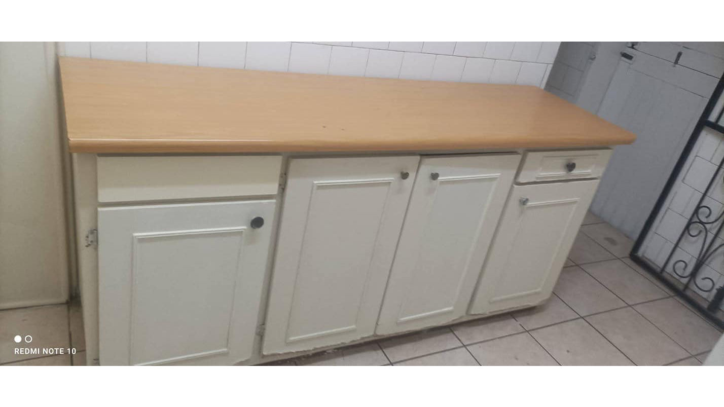 This room can be used as kitchenette where staff can fuel up.