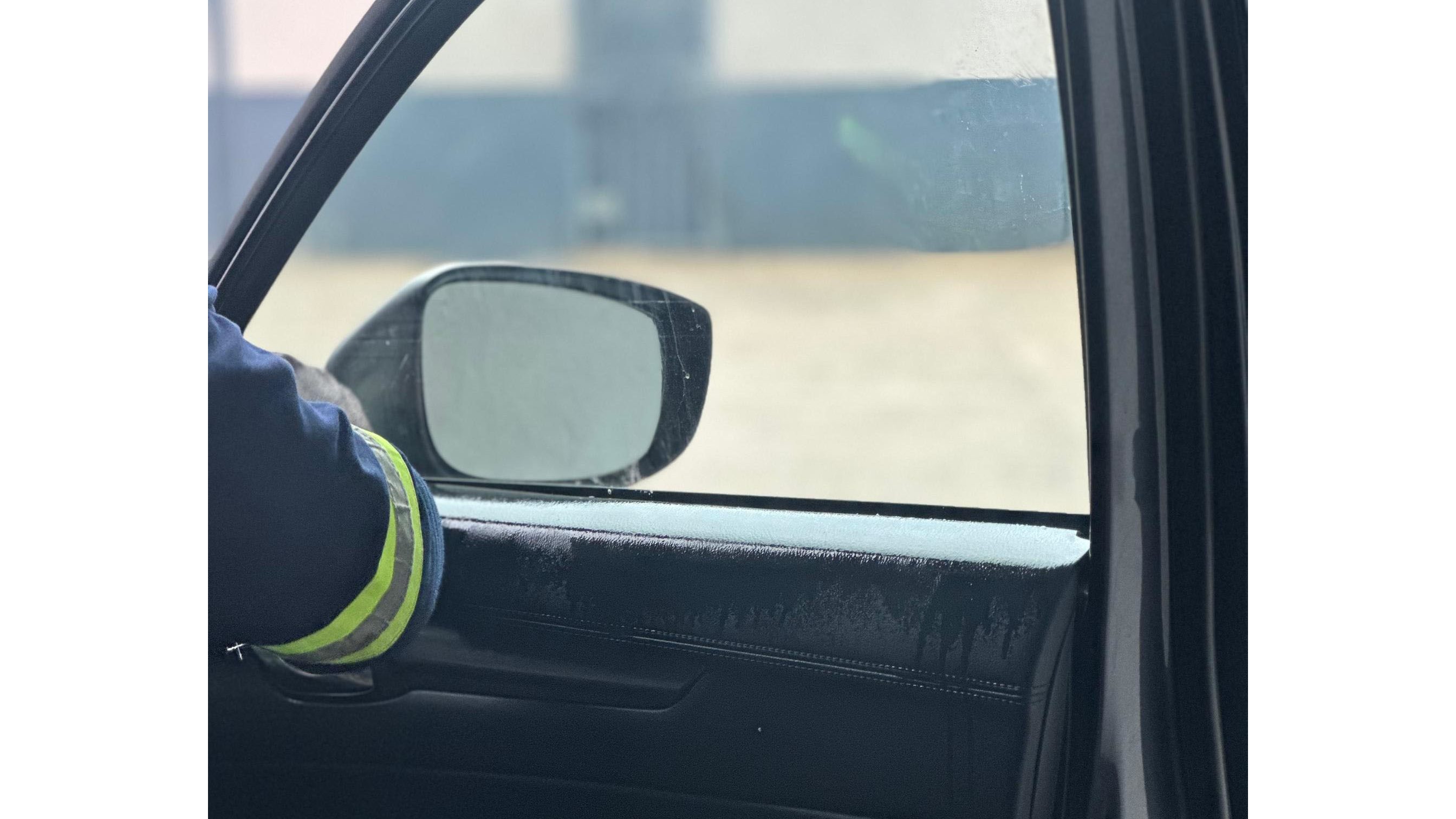 Precision in progress, Nox Tintingu2019s skilled technician carefully applying premium Smash & Grab tint, ensuring every vehicle leaves protected, stylish and road-ready.