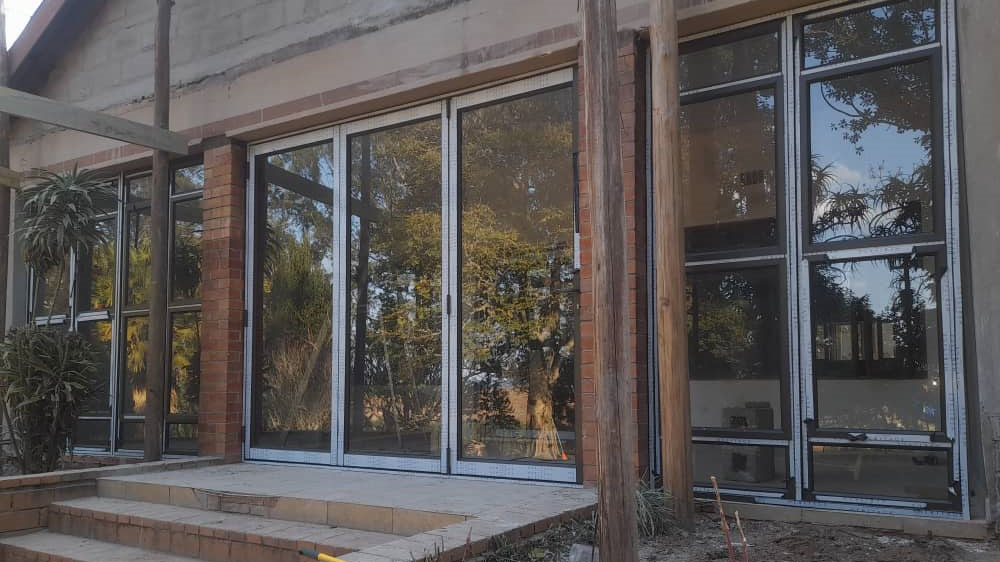 Large glass installations allow more natural light into a building, reducing dependence on artificial lighting.