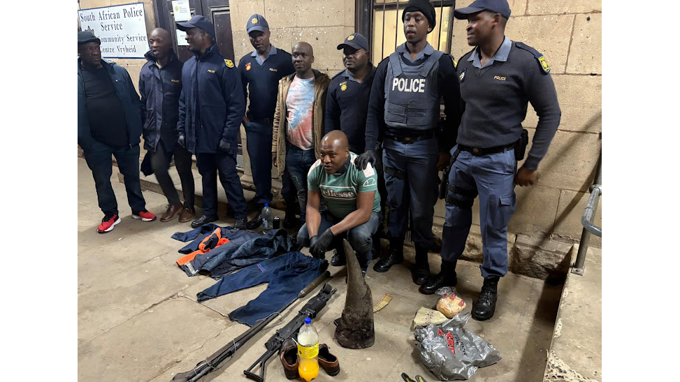 Three nabbed after armed robbery