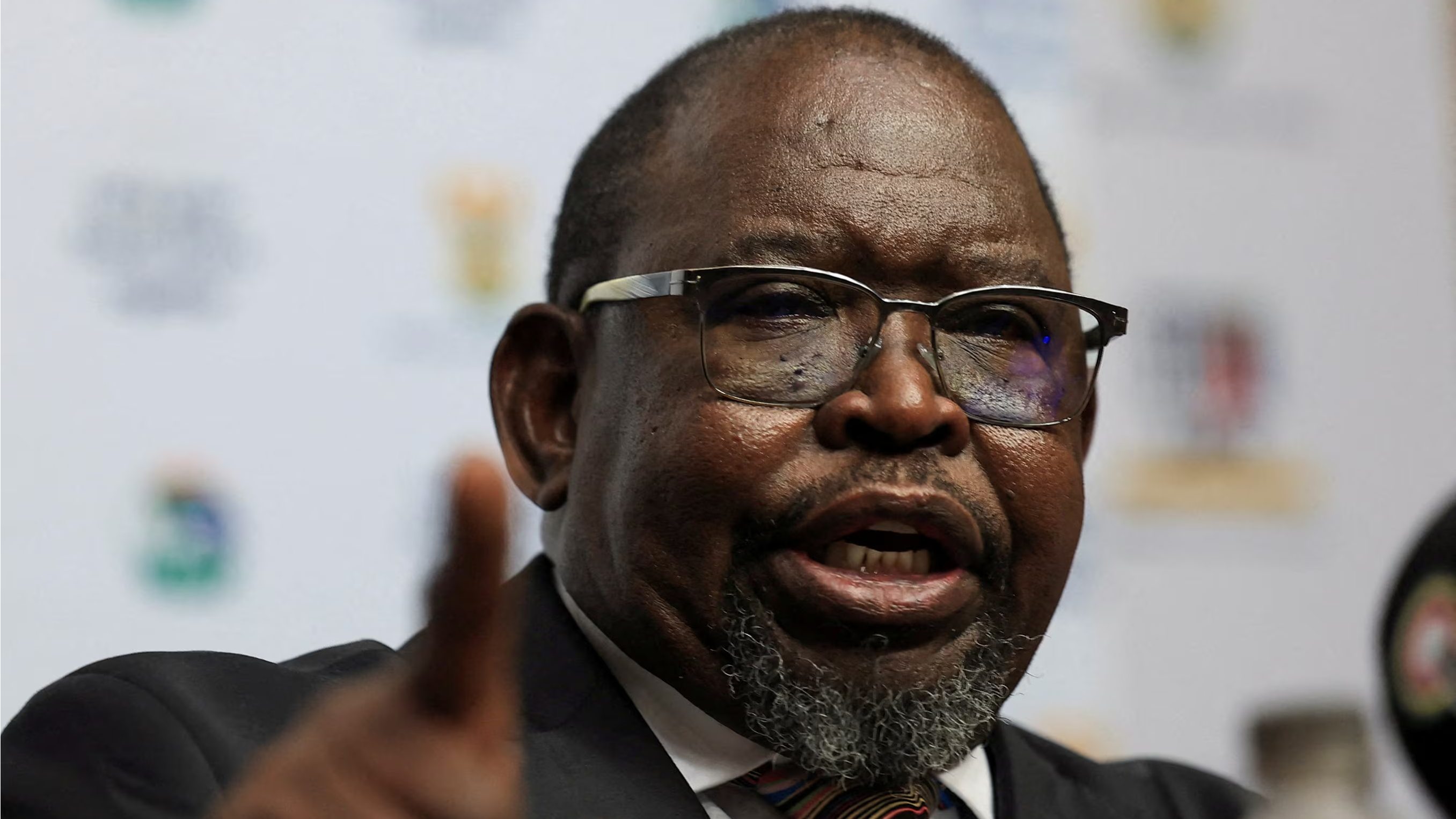 Godongwana puts pressure on Morero