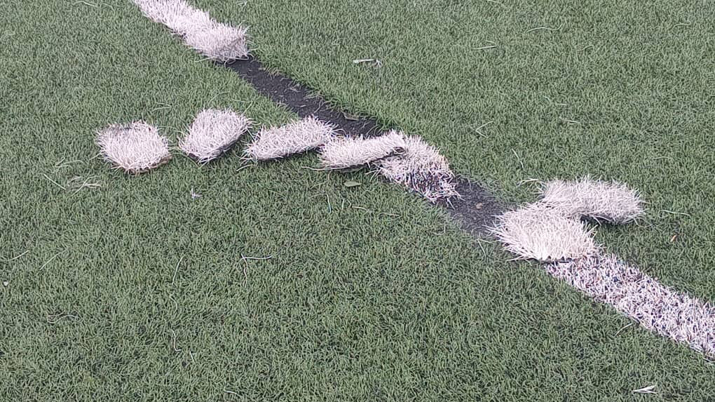 E8m KaLanga turf damaged