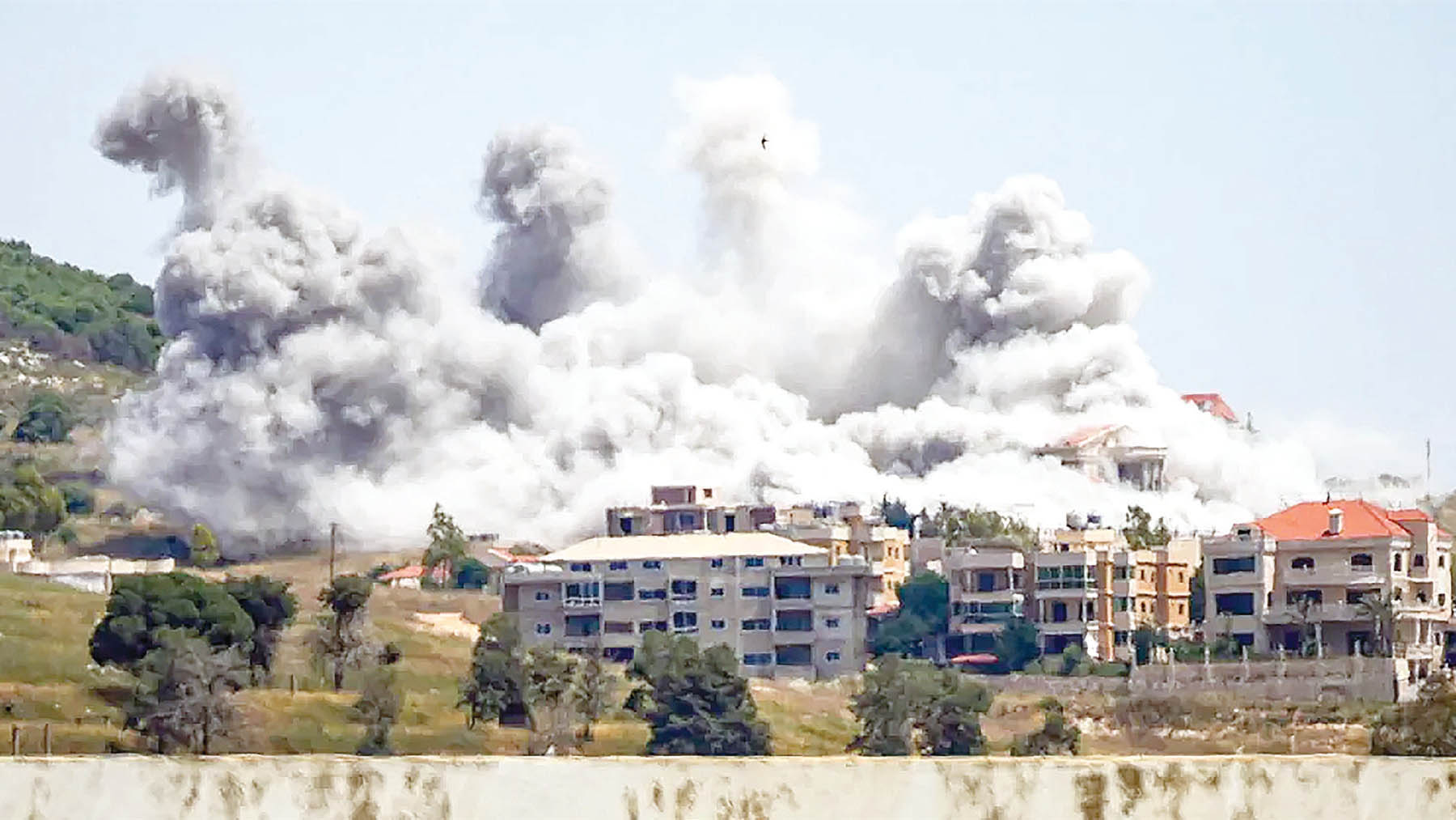 Israel strikes in Lebanon despite ceasefire deal