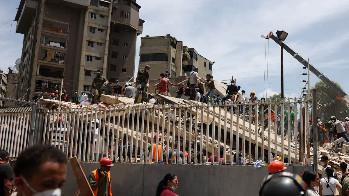2 earthquakes rip through Venezuela