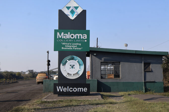 Maloma Colliery Limited's main entrance as operations resumed following the resolution of a temporary work stoppage linked to ongoing salary negotiations. (Pics: Siphosethu Dlamini)