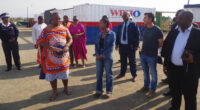 Minister for Labour and Social Security Phila Buthelezi explaining a point after a meeting with WBHO Construction management alongside his delegation at Phuzamoya.