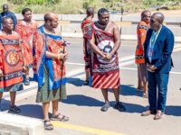 His Majesty (2nd L) with Minister for Public Works and Transport Chief Ndlaluhlaza Ndwandwe (2nd R)and Inyatsi Chairman Michelo Shakantu (R) during the tour of the completed road.