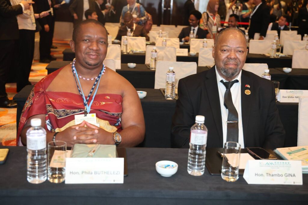Cabinet ministers Phila Buthelezi (L) and Dr Thambo Gina are part of the Eswatini delegation led by the prime minister.