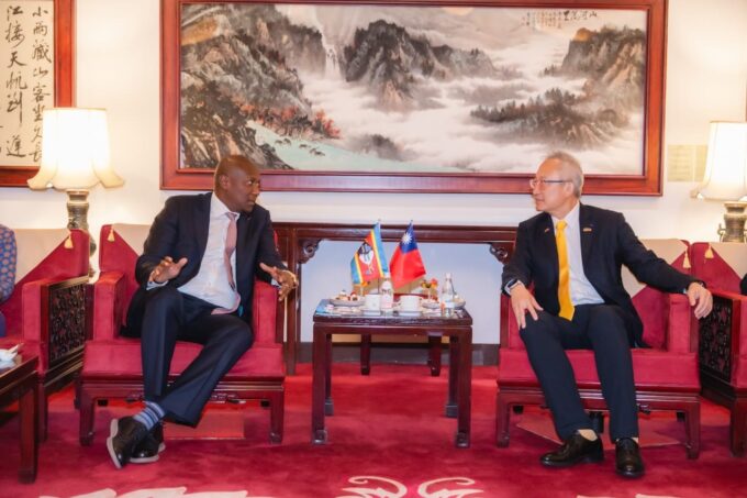 Prime Minister Russell Mmiso Dlamini having a conversation with Taiwan's Deputy Minister for Foreign Affairs, François Chih-chung Wu upon arriva at the Taiwan Taoyuan International Airport in Taipei.