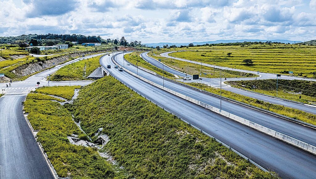Inyatsi is dedicated to completing projects with precision and excellence. 