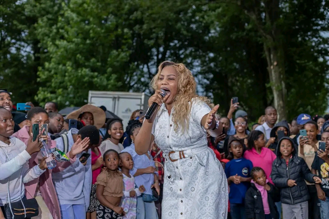 Nothando Hlophe ministering during last year’s event.