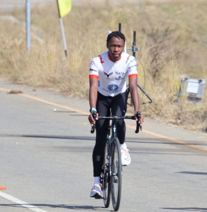 Team Siata Academy cyclist Sivuyile Gulwako has received praise following his performance at the 2026 MTN Khemani Road Classic. (Pic: Ntombikayise Gwebu/Times of Eswatini)