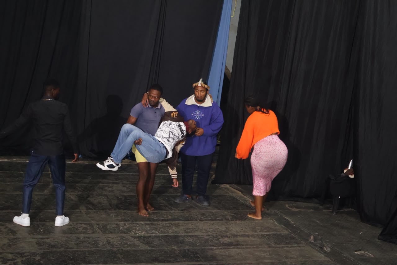 A play that incorporated a Hospital environment.