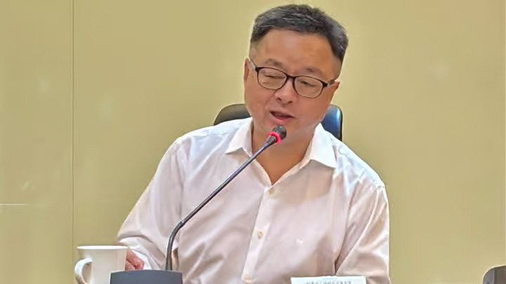 SEF Secretary-General Luo Wen-jia. The foundation actively assists businesses in reducing operational risks. (Pics: Supplied)